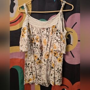 Torrid Size 3 Floral Lace-Trim Cold-Shoulder Women's Top Blouse Cream Yellow 3X